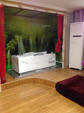 Отель Thank Inn Chain Hotel Henan Xuchang Railway Station Qiyi Road  Сюйчан